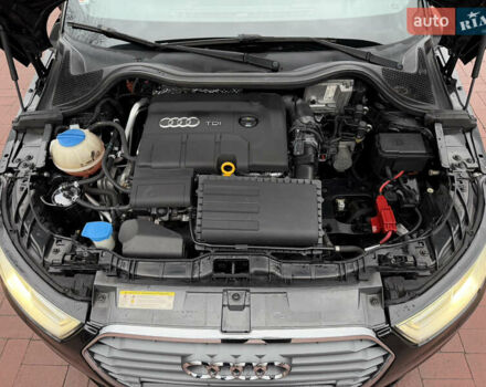 Черный Ауди А1, объемом двигателя 1.4 л и пробегом 113 тыс. км за 15300 $, фото 38 на Automoto.ua