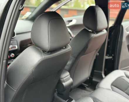 Черный Ауди А1, объемом двигателя 1.4 л и пробегом 113 тыс. км за 15300 $, фото 31 на Automoto.ua