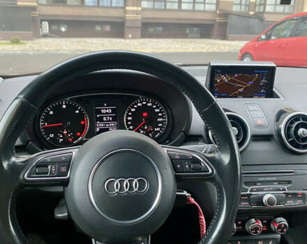 Черный Ауди А1, объемом двигателя 1.6 л и пробегом 91 тыс. км за 15900 $, фото 4 на Automoto.ua