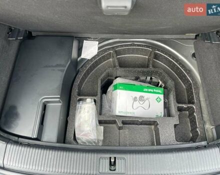 Черный Ауди А1, объемом двигателя 1 л и пробегом 237 тыс. км за 11900 $, фото 43 на Automoto.ua
