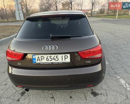 Коричневый Ауди А1, объемом двигателя 1.6 л и пробегом 158 тыс. км за 10499 $, фото 5 на Automoto.ua