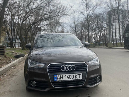 Ауди А1 2013 в Киеве на Automoto.ua Коричневый Ауди А1, объемом двигателя 1.4 л и пробегом 82 тыс. км за 12000 $, фото 1 на Automoto.ua