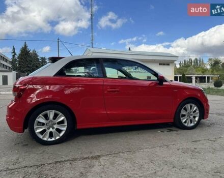 Красный Ауди А1, объемом двигателя 1.39 л и пробегом 176 тыс. км за 8700 $, фото 2 на Automoto.ua