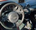 Красный Ауди А1, объемом двигателя 1.39 л и пробегом 160 тыс. км за 9000 $, фото 11 на Automoto.ua