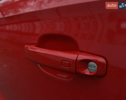 Красный Ауди А1, объемом двигателя 1.6 л и пробегом 120 тыс. км за 13900 $, фото 24 на Automoto.ua