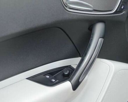 Ауди А1, объемом двигателя 1.4 л и пробегом 239 тыс. км за 8500 $, фото 12 на Automoto.ua