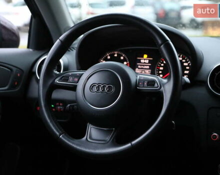 Ауди А1, объемом двигателя 1.39 л и пробегом 70 тыс. км за 12000 $, фото 12 на Automoto.ua