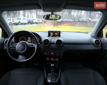 Ауди А1, объемом двигателя 1.39 л и пробегом 70 тыс. км за 12000 $, фото 10 на Automoto.ua