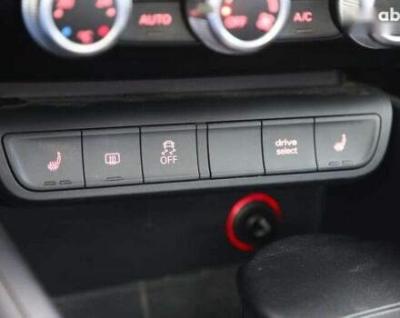 Ауди А1, объемом двигателя 1.6 л и пробегом 33 тыс. км за 15000 $, фото 17 на Automoto.ua