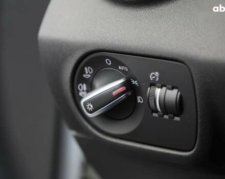 Ауди А1, объемом двигателя 1.6 л и пробегом 33 тыс. км за 15000 $, фото 22 на Automoto.ua