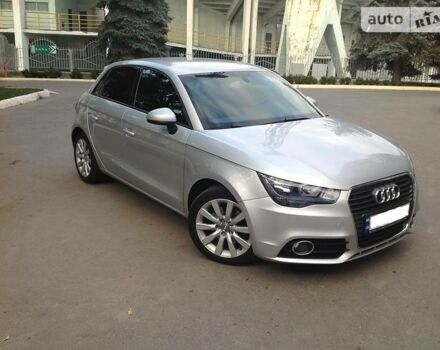 Ауди А1, объемом двигателя 1.6 л и пробегом 220 тыс. км за 10000 $, фото 1 на Automoto.ua