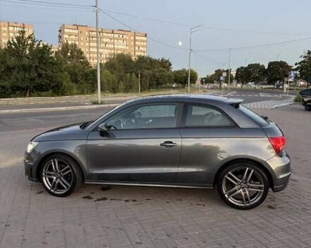 Ауди А1 2011 в Киеве на Automoto.ua Серый Ауди А1, объемом двигателя 1.39 л и пробегом 241 тыс. км за 9400 $, фото 14 на Automoto.ua