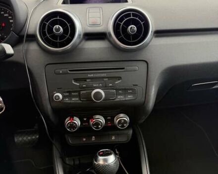 Ауди А1 2011 в Киеве на Automoto.ua Серый Ауди А1, объемом двигателя 1.39 л и пробегом 241 тыс. км за 9400 $, фото 2 на Automoto.ua