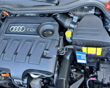 Серый Ауди А1, объемом двигателя 1.6 л и пробегом 199 тыс. км за 9436 $, фото 14 на Automoto.ua