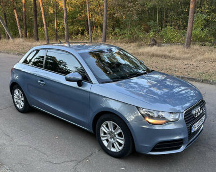 Сірий Ауді А1, об'ємом двигуна 1.6 л та пробігом 179 тис. км за 7300 $, фото 1 на Automoto.ua