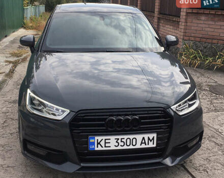 Сірий Ауді А1, об'ємом двигуна 1.6 л та пробігом 57 тис. км за 15500 $, фото 1 на Automoto.ua
