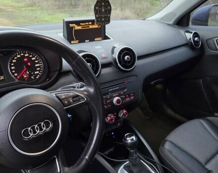 Синій Ауді А1, об'ємом двигуна 1.39 л та пробігом 212 тис. км за 8800 $, фото 10 на Automoto.ua