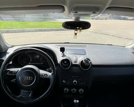 Синій Ауді А1, об'ємом двигуна 1.39 л та пробігом 125 тис. км за 10300 $, фото 7 на Automoto.ua