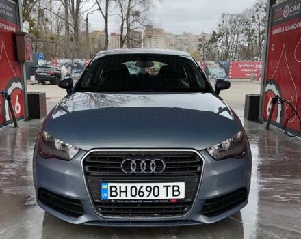 Синій Ауді А1, об'ємом двигуна 1.39 л та пробігом 118 тис. км за 9900 $, фото 1 на Automoto.ua