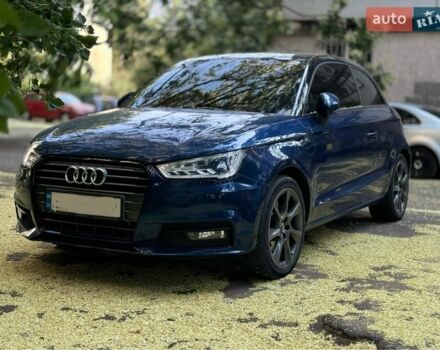 Синий Ауди А1, объемом двигателя 1.6 л и пробегом 95 тыс. км за 15900 $, фото 1 на Automoto.ua