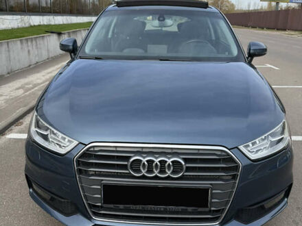 Синий Ауди А1, объемом двигателя 1.6 л и пробегом 97 тыс. км за 15500 $, фото 1 на Automoto.ua