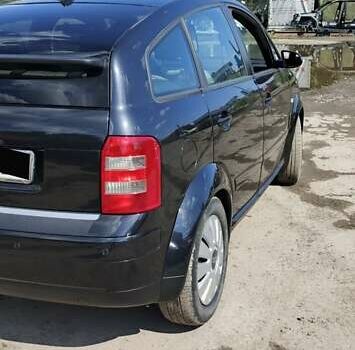 Чорний Ауді A2, об'ємом двигуна 1.4 л та пробігом 347 тис. км за 4150 $, фото 4 на Automoto.ua
