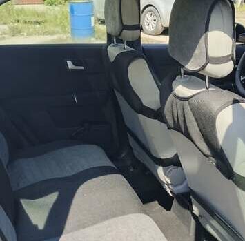 Чорний Ауді A2, об'ємом двигуна 1.4 л та пробігом 347 тис. км за 4150 $, фото 6 на Automoto.ua