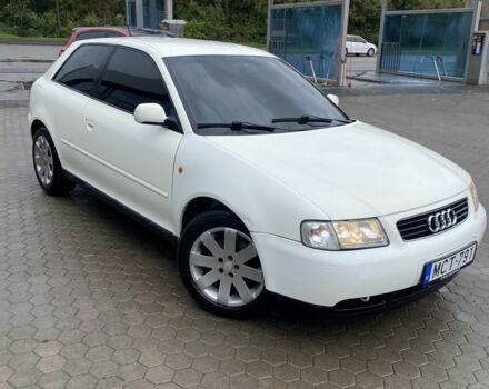 Білий Ауді А3, об'ємом двигуна 1.8 л та пробігом 320 тис. км за 2200 $, фото 4 на Automoto.ua
