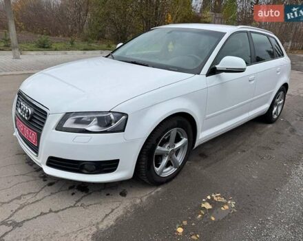 Белый Ауди А3, объемом двигателя 1.8 л и пробегом 243 тыс. км за 8300 $, фото 2 на Automoto.ua
