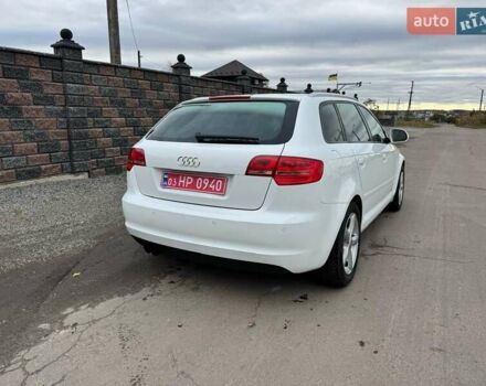 Белый Ауди А3, объемом двигателя 1.8 л и пробегом 243 тыс. км за 8300 $, фото 10 на Automoto.ua