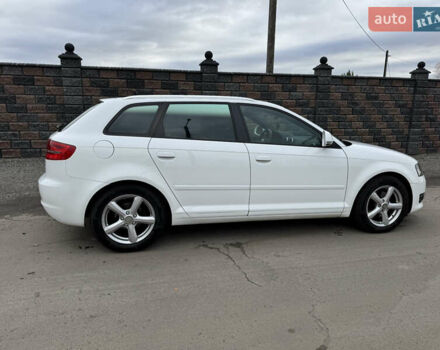 Ауді А3 2008 у Рівному на Automoto.ua Білий Ауді А3, об'ємом двигуна 1.8 л та пробігом 241 тис. км за 8300 $, фото 5 на Automoto.ua