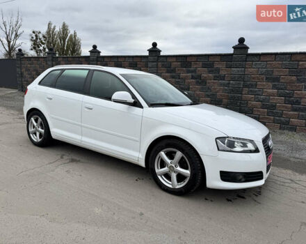 Ауді А3 2008 у Рівному на Automoto.ua Білий Ауді А3, об'ємом двигуна 1.8 л та пробігом 241 тис. км за 8300 $, фото 3 на Automoto.ua