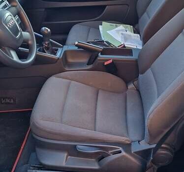 Белый Ауди А3, объемом двигателя 1.6 л и пробегом 254 тыс. км за 8200 $, фото 29 на Automoto.ua