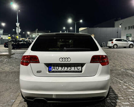 Белый Ауди А3, объемом двигателя 1.39 л и пробегом 265 тыс. км за 8600 $, фото 4 на Automoto.ua