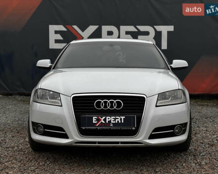 Белый Ауди А3, объемом двигателя 1.39 л и пробегом 269 тыс. км за 9390 $, фото 2 на Automoto.ua