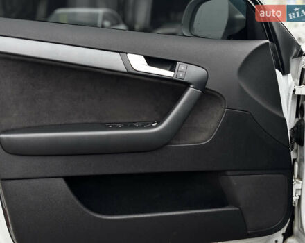 Белый Ауди А3, объемом двигателя 1.39 л и пробегом 269 тыс. км за 9390 $, фото 11 на Automoto.ua