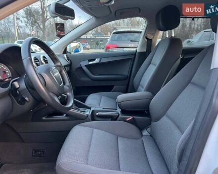 Білий Ауді А3, об'ємом двигуна 1.39 л та пробігом 165 тис. км за 9999 $, фото 20 на Automoto.ua