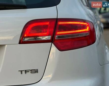 Білий Ауді А3, об'ємом двигуна 1.39 л та пробігом 165 тис. км за 9999 $, фото 12 на Automoto.ua