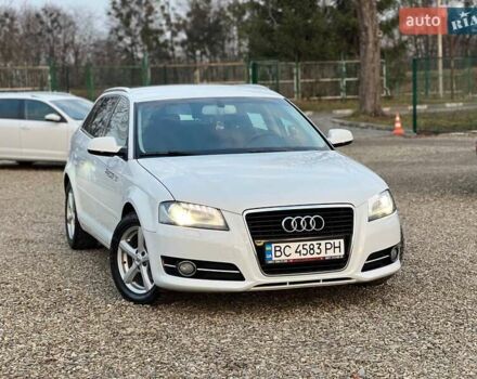 Білий Ауді А3, об'ємом двигуна 1.39 л та пробігом 165 тис. км за 9999 $, фото 2 на Automoto.ua
