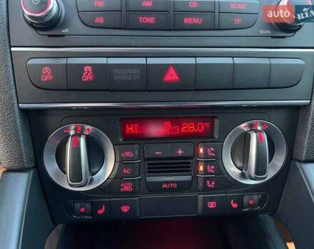 Білий Ауді А3, об'ємом двигуна 1.39 л та пробігом 165 тис. км за 9999 $, фото 19 на Automoto.ua