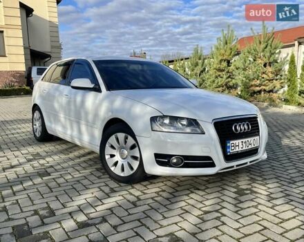 Ауди А3 2012 в Золочев на Automoto.ua Белый Ауди А3, объемом двигателя 1.39 л и пробегом 270 тыс. км за 7999 $, фото 1 на Automoto.ua