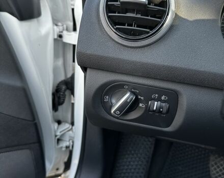 Белый Ауди А3, объемом двигателя 1.2 л и пробегом 160 тыс. км за 8400 $, фото 11 на Automoto.ua