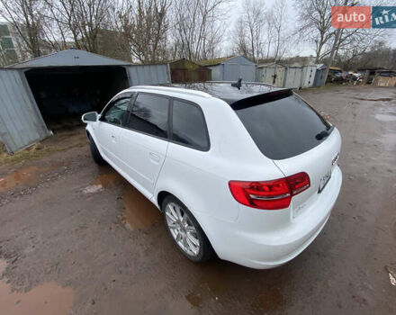 Білий Ауді А3, об'ємом двигуна 1.98 л та пробігом 217 тис. км за 12000 $, фото 6 на Automoto.ua