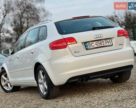 Білий Ауді А3, об'ємом двигуна 1.39 л та пробігом 165 тис. км за 9999 $, фото 6 на Automoto.ua