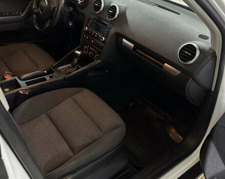 Білий Ауді А3, об'ємом двигуна 1.2 л та пробігом 145 тис. км за 8500 $, фото 31 на Automoto.ua