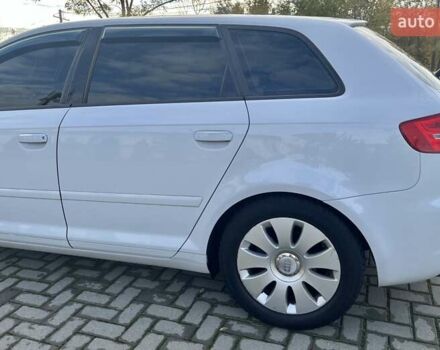 Ауди А3 2012 в Золочев на Automoto.ua Белый Ауди А3, объемом двигателя 1.39 л и пробегом 270 тыс. км за 7999 $, фото 29 на Automoto.ua