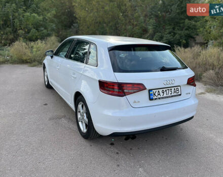 Белый Ауди А3, объемом двигателя 1.4 л и пробегом 112 тыс. км за 12000 $, фото 11 на Automoto.ua