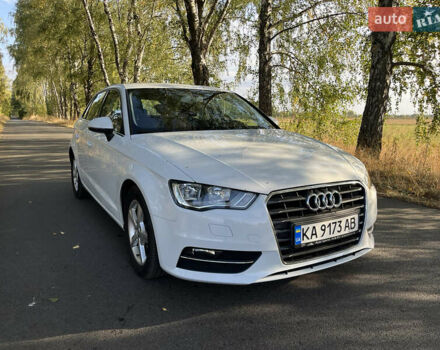 Белый Ауди А3, объемом двигателя 1.4 л и пробегом 112 тыс. км за 12000 $, фото 1 на Automoto.ua