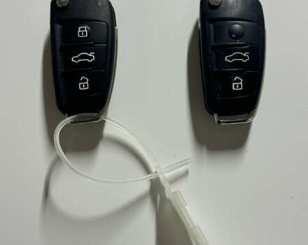 Білий Ауді А3, об'ємом двигуна 1.2 л та пробігом 140 тис. км за 9500 $, фото 28 на Automoto.ua