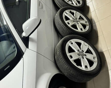 Білий Ауді А3, об'ємом двигуна 1.2 л та пробігом 140 тис. км за 9500 $, фото 26 на Automoto.ua